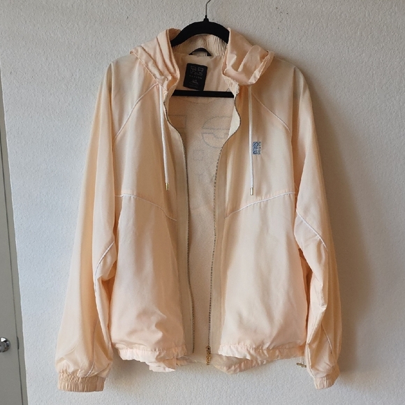 P.E Nation Women's Cream Hooded Windbreaker - Picture 6 of 11